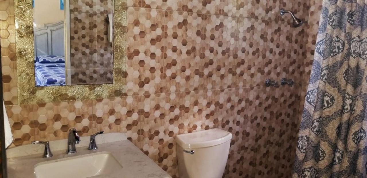Chaudhry Holiday House Бухта Монтего Экстерьер фото